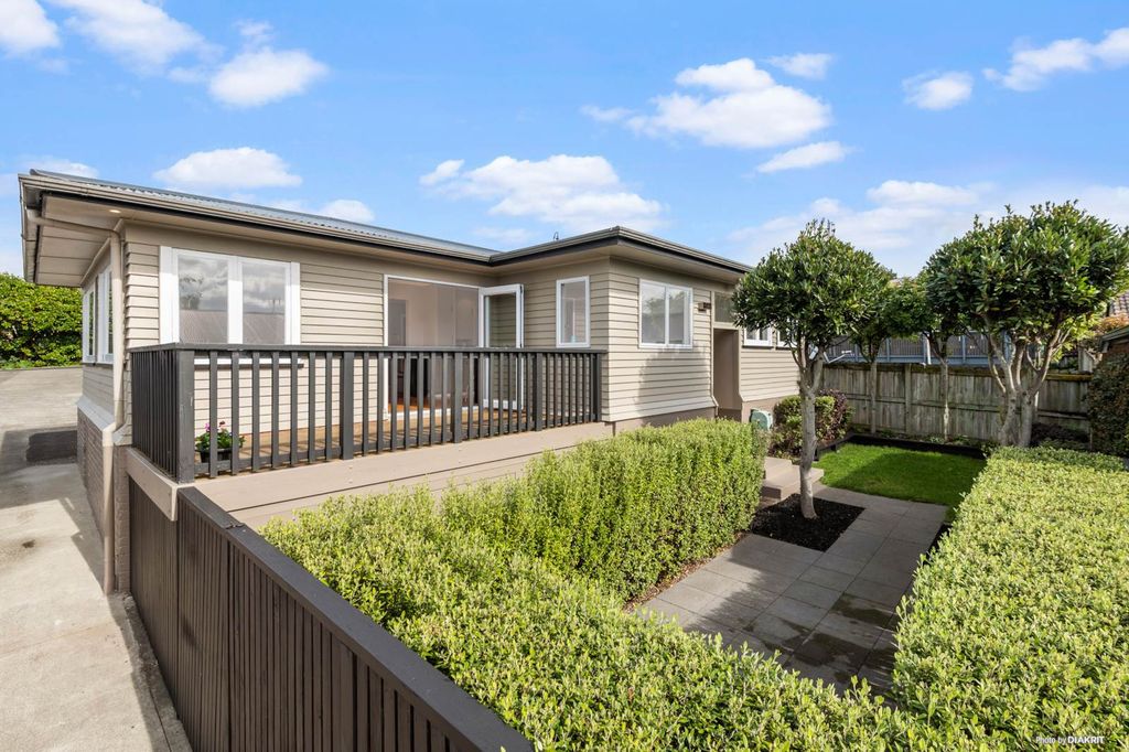 Sold 175 Kitchener Road, Pukekohe realestate.co.nz