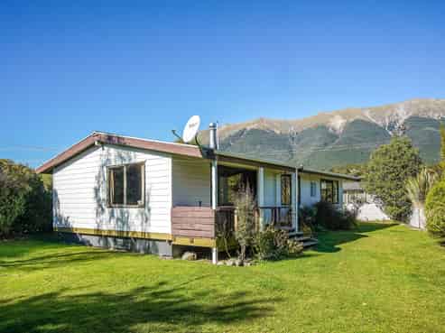 78 MAIN Road, St Arnaud