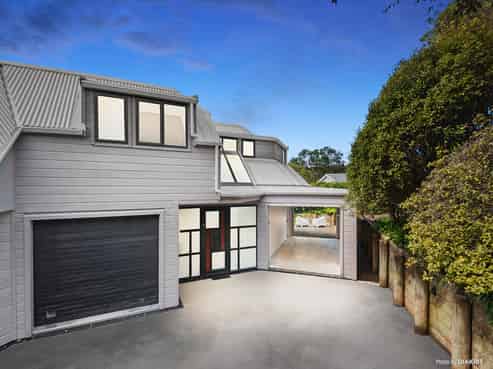 75B Cashmere Avenue, Khandallah