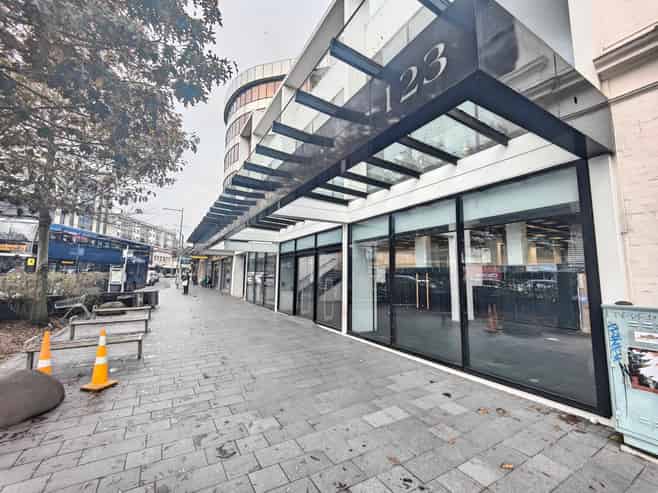 Rare retail in Newmarket - 752sqm