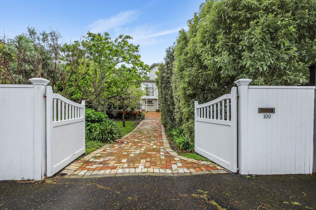 Property value 100 Whitehaven Road, Glendowie realestate.co.nz