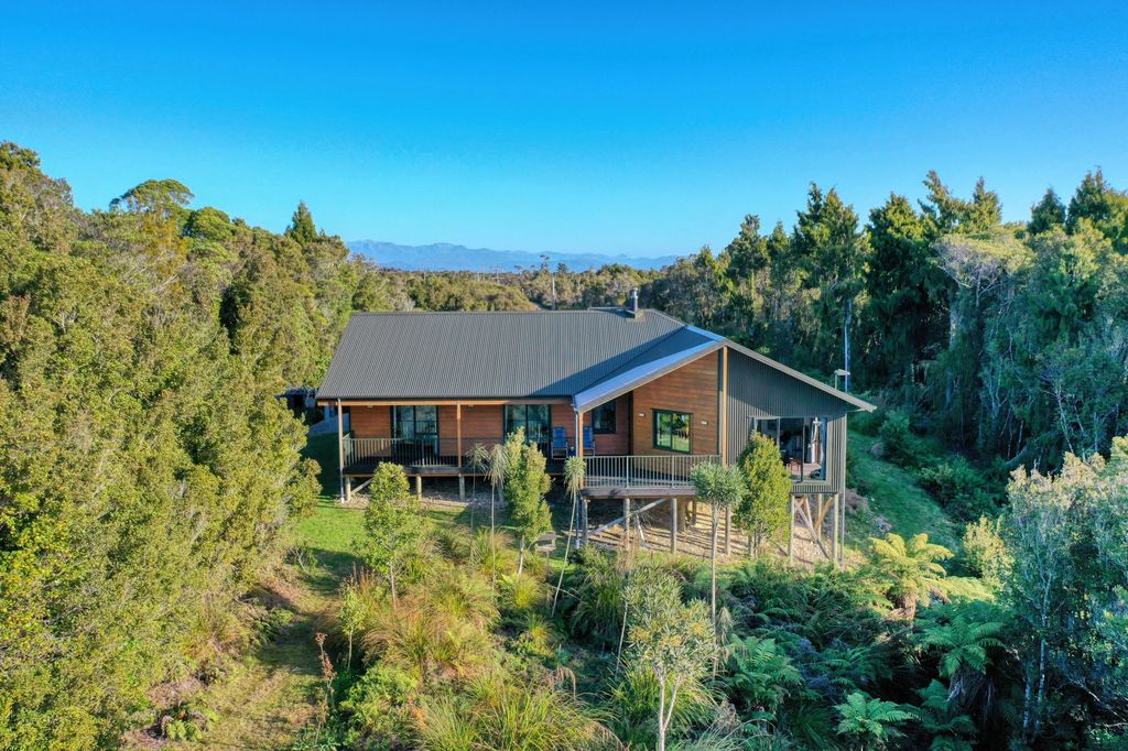 Sold 67C Blue Spur Road, Hokitika realestate.co.nz