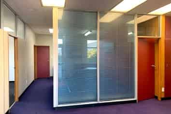 Offices in professional business hub for lease