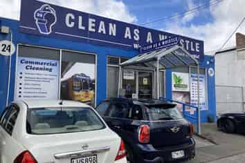 Showroom in Petone