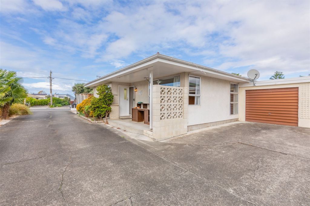 Property value 108A Avondale Road, Taradale realestate.co.nz