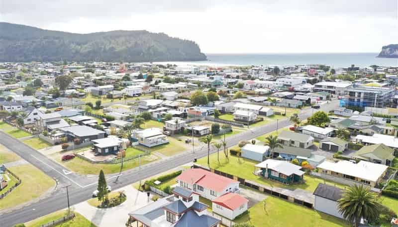 121 Aickin Road, Whangamata
