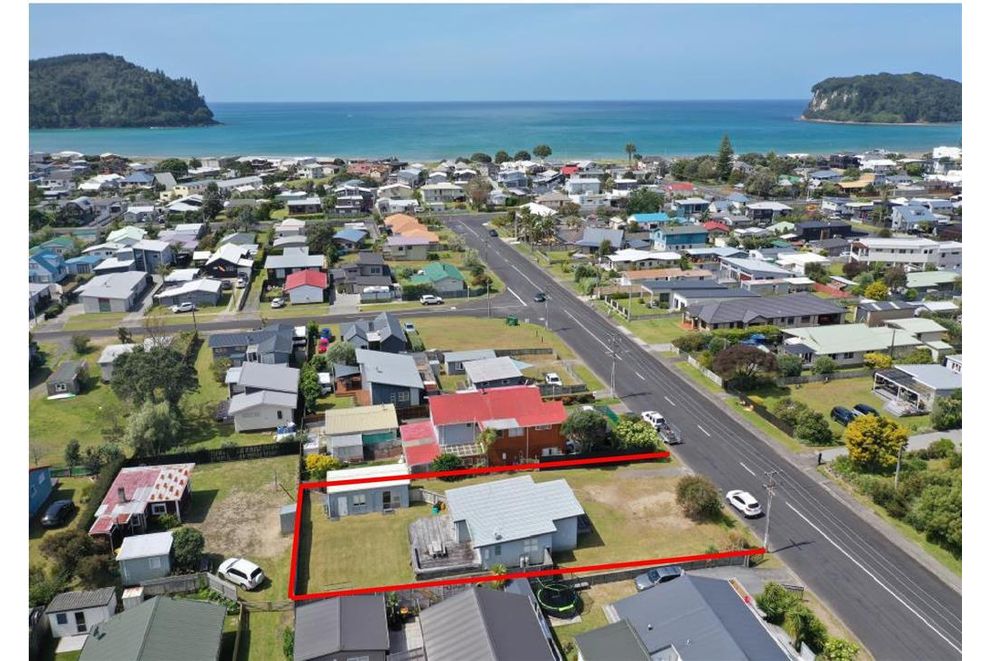 402 Achillies Ave, Whangamata, ThamesCoromandel For Rent realestate.co.nz