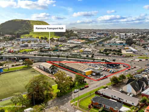 Versatile development site in Thriving Suburb