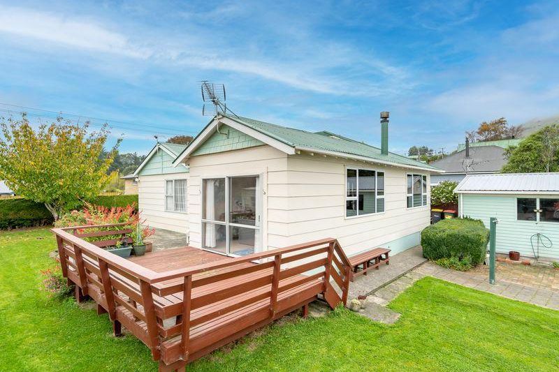 Sold 38 Seaton Road, Portobello realestate.co.nz