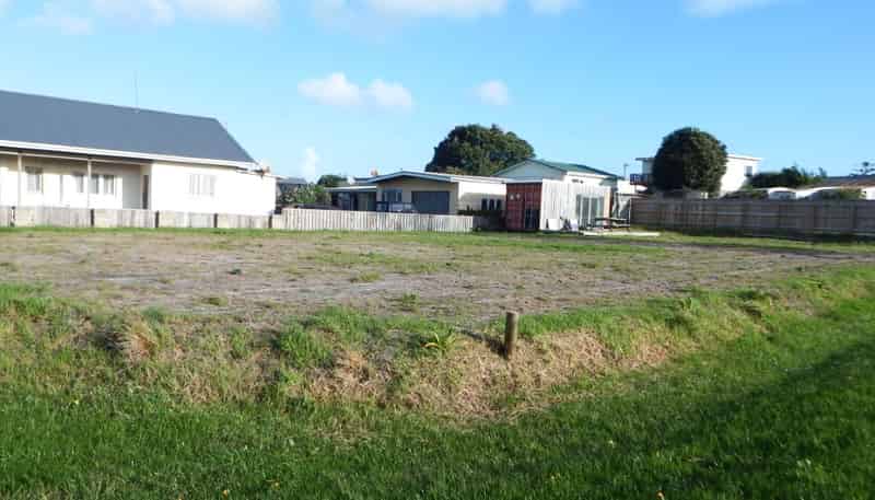 2 Omanu Street, Koitiata