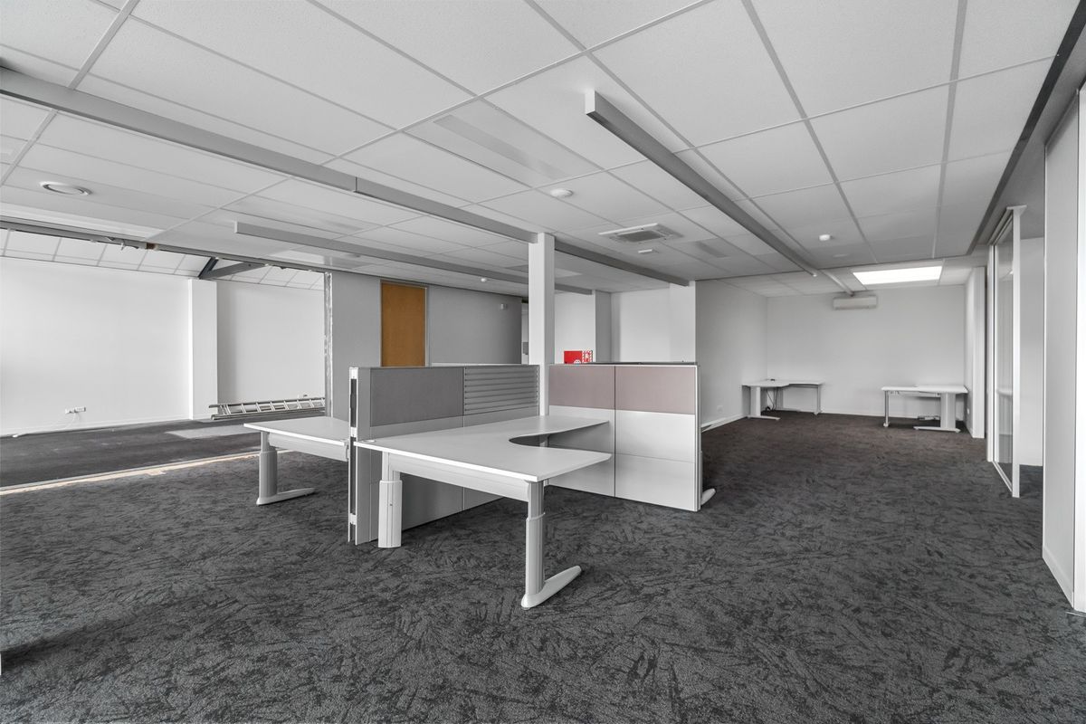 Ground floor CBD offices with parking - Ansicht 5