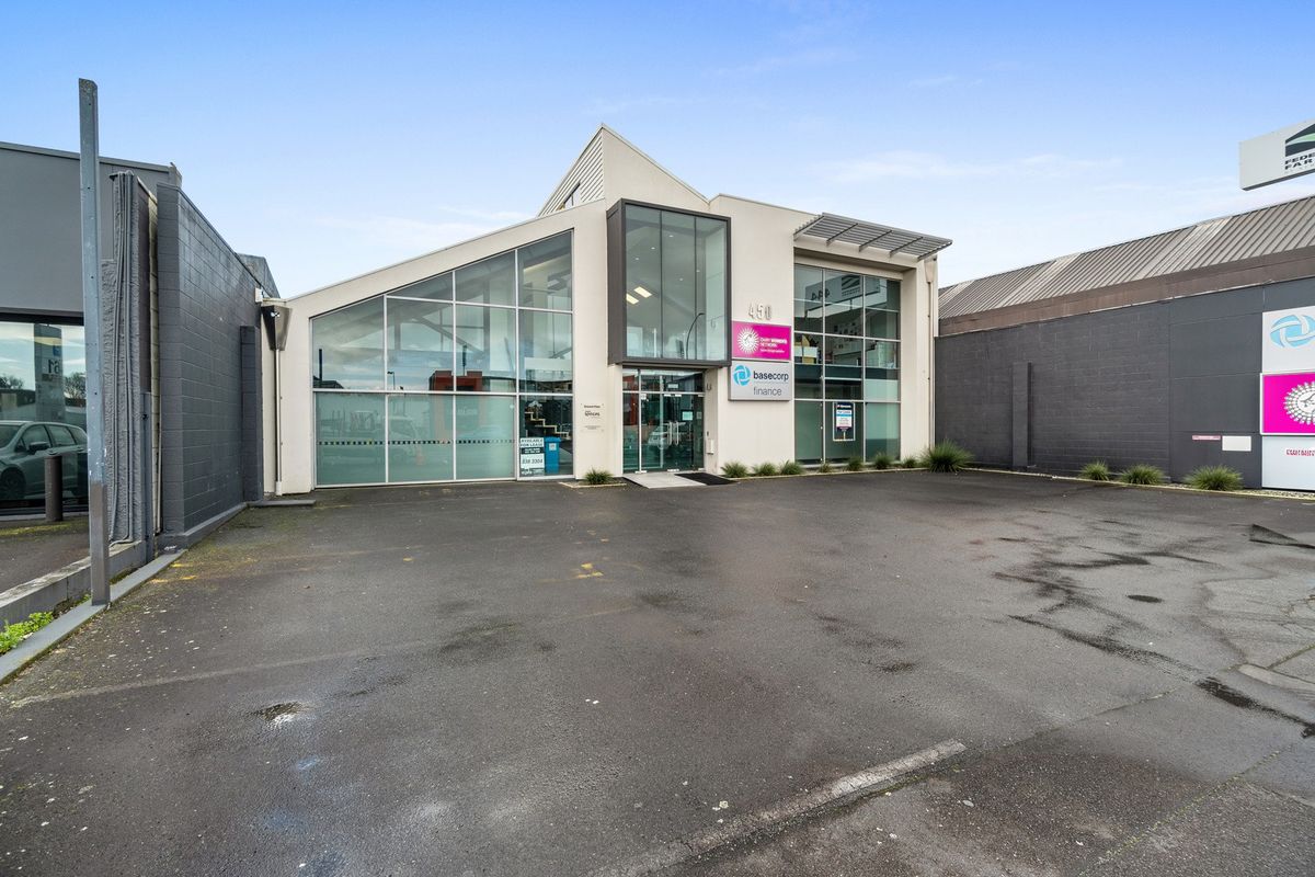 Ground floor CBD offices with parking - Ansicht 2