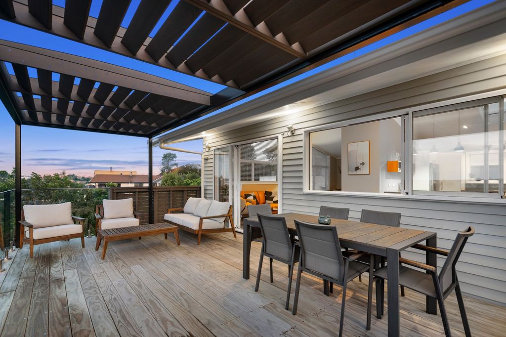 Sold 259 Bellevue Road, Bellevue realestate.co.nz