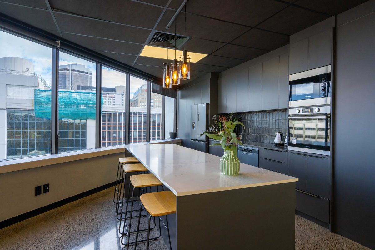 Spacious contemporary office with park views - Ansicht 5
