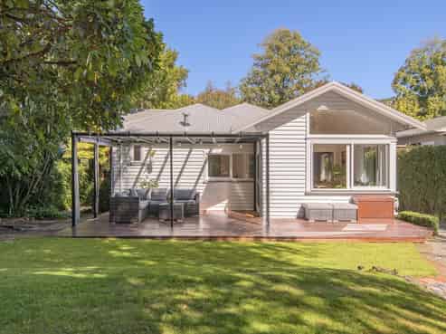 237 Waimea Terrace, Beckenham