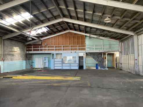 A whole lot of warehouse- For Lease