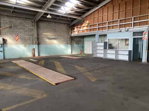 A whole lot of warehouse- For Lease