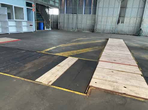 A whole lot of warehouse- For Lease