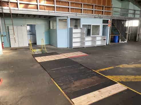 A whole lot of warehouse- For Lease