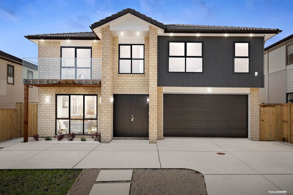 Sold 6 Tullymore Drive, Flat Bush realestate.co.nz