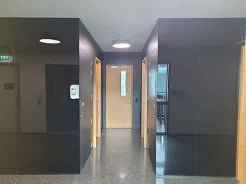 Premium Office in Vibrant Commercial Area