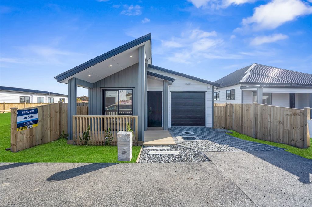 Sold 12 Woven Place, Karaka realestate.co.nz