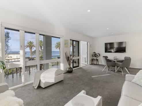 32/34 Waiwera Place, Waiwera