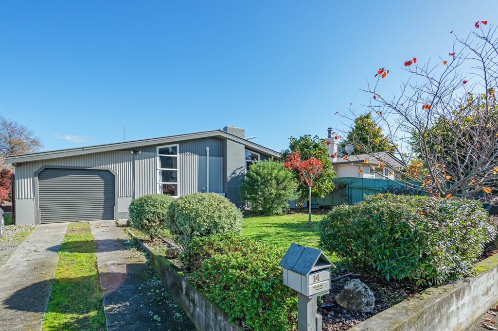 Sold 14 Mokau Place, Terrace End realestate.co.nz