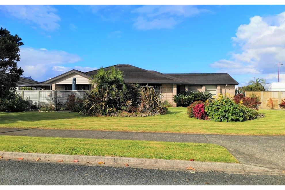 5 Kowi Lakes Drive, One Tree Point, Whangarei For Sale realestate.co.nz