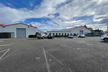 Big warehousing for lease