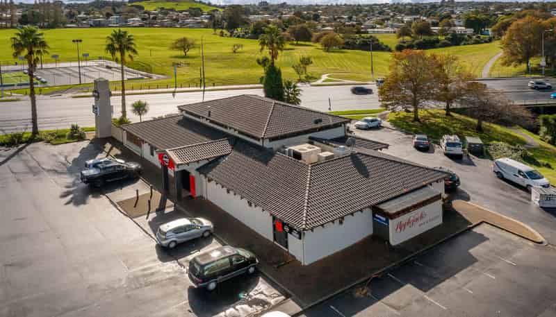 2/2 Dunrobin Place, Half Moon Bay