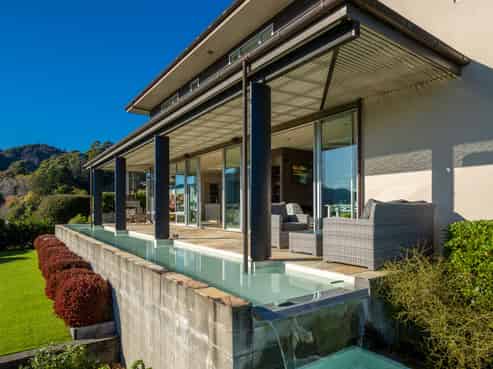4 City Heights, Nelson