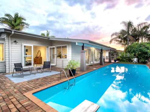297 Beach Road, Campbells Bay
