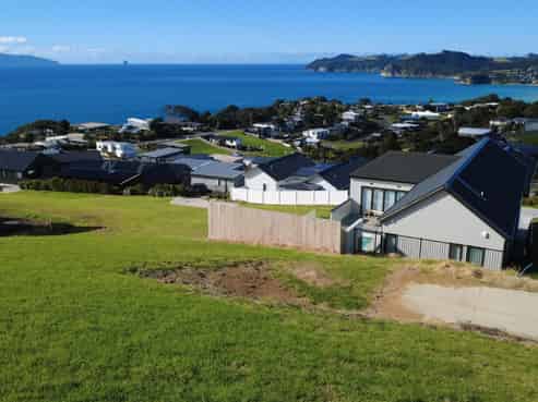 1050 Cove Road, Langs Beach