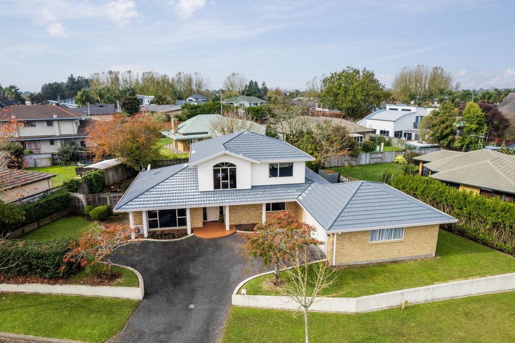 Property value 3 Dugald Court, Rototuna realestate.co.nz