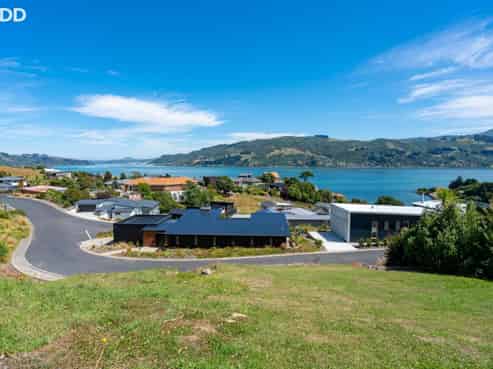 114 Mission Cove, Company Bay