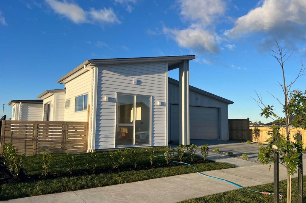 Sold 46 Spars Road, Wainui realestate.co.nz