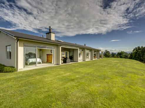 1942A State Highway 50, Fernhill