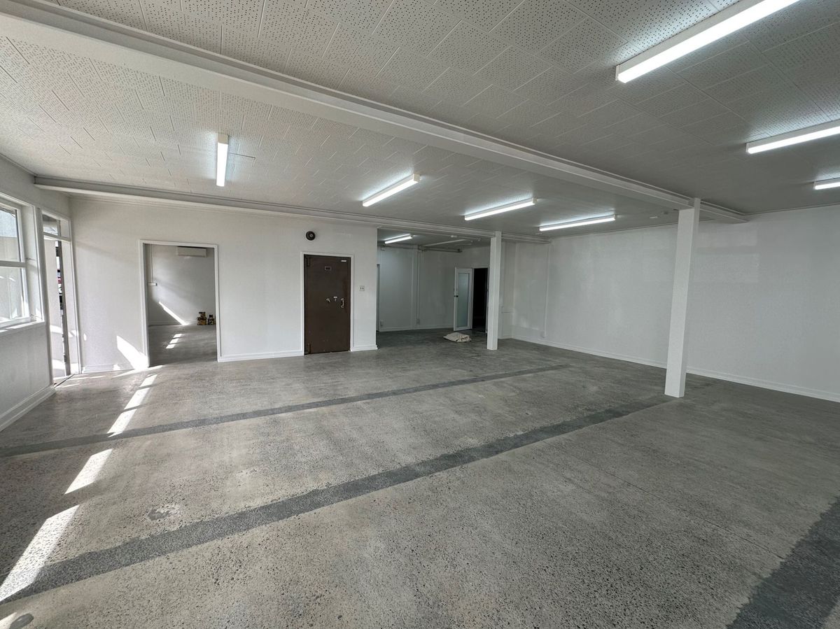 Newly Refurbished Ground Floor Office - Ansicht 5