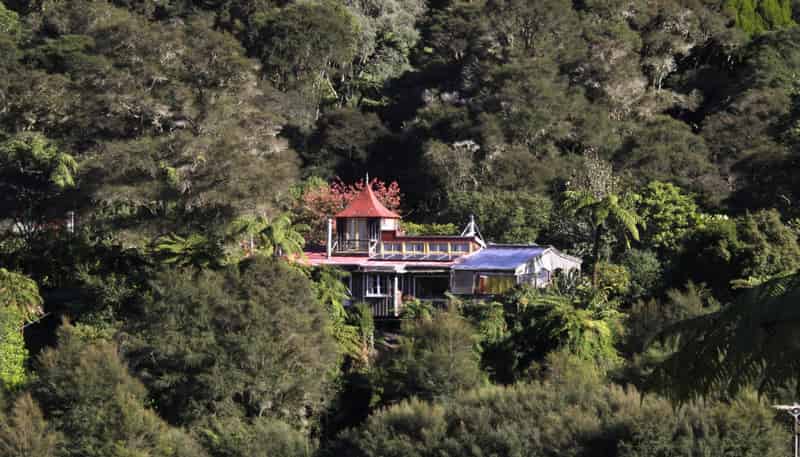 3081 Whanganui River Road, Parikino