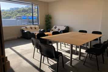 Last of the Smarts Offices In Johnsonville