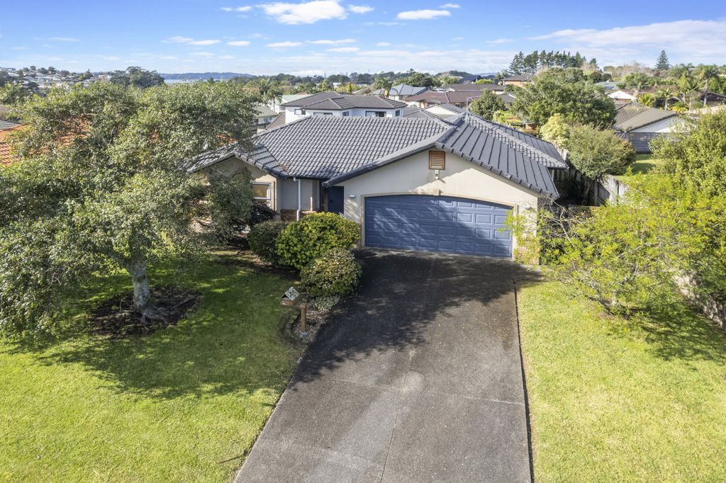 Property value 36 Jadewynn Drive, Massey realestate.co.nz