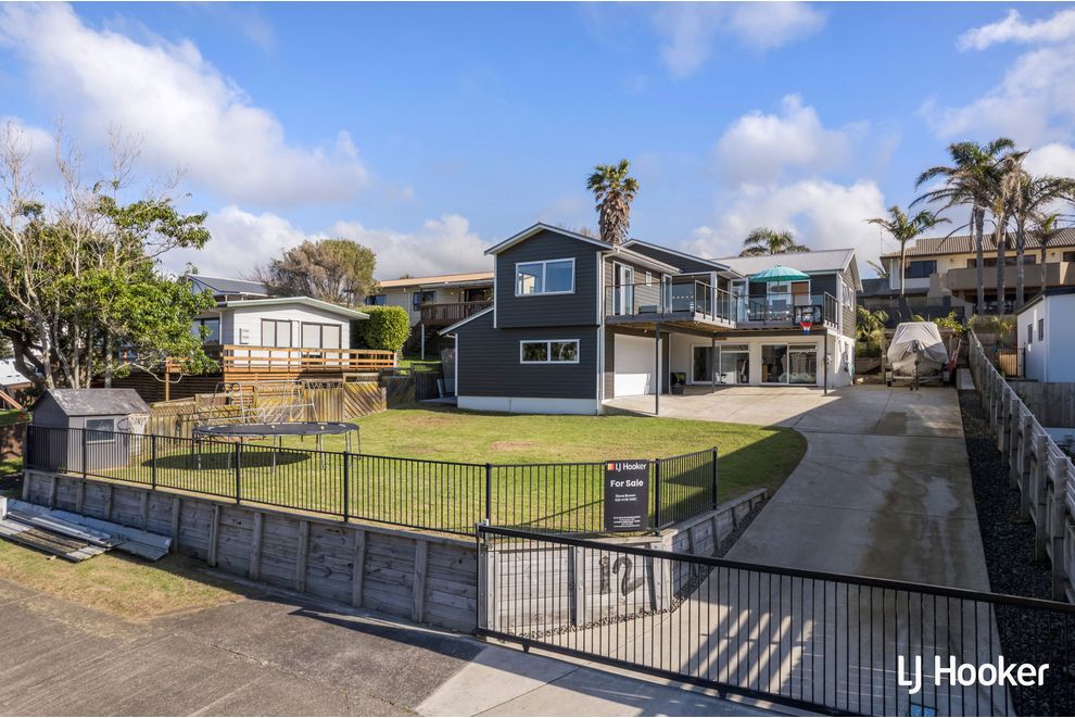 12 Angus Lane, Waihi Beach, Western Bay Of Plenty For Sale