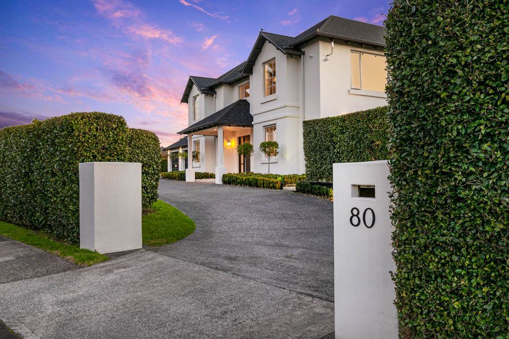 Sold 80 Roland Road, Greenhithe realestate.co.nz