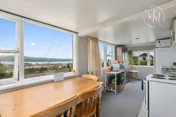 74 Heriot Row, North Dunedin