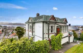 74 Heriot Row, North Dunedin