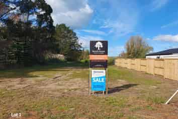 Lot 1 & 3 Tamure Place, Ruakaka
