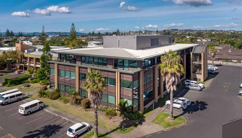 50 Centreway Road, Orewa