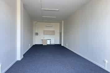 Affordable Birkenhead retail