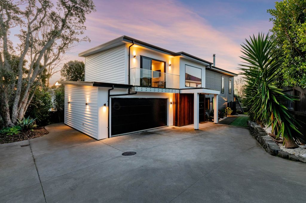 Sold 126B Sandspit Road, Shelly Park realestate.co.nz